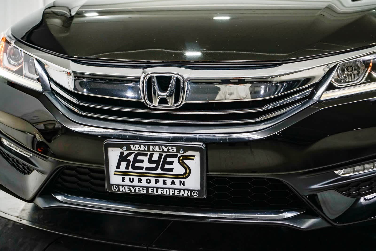 Thumbnail: 2016 Honda Accord - 8