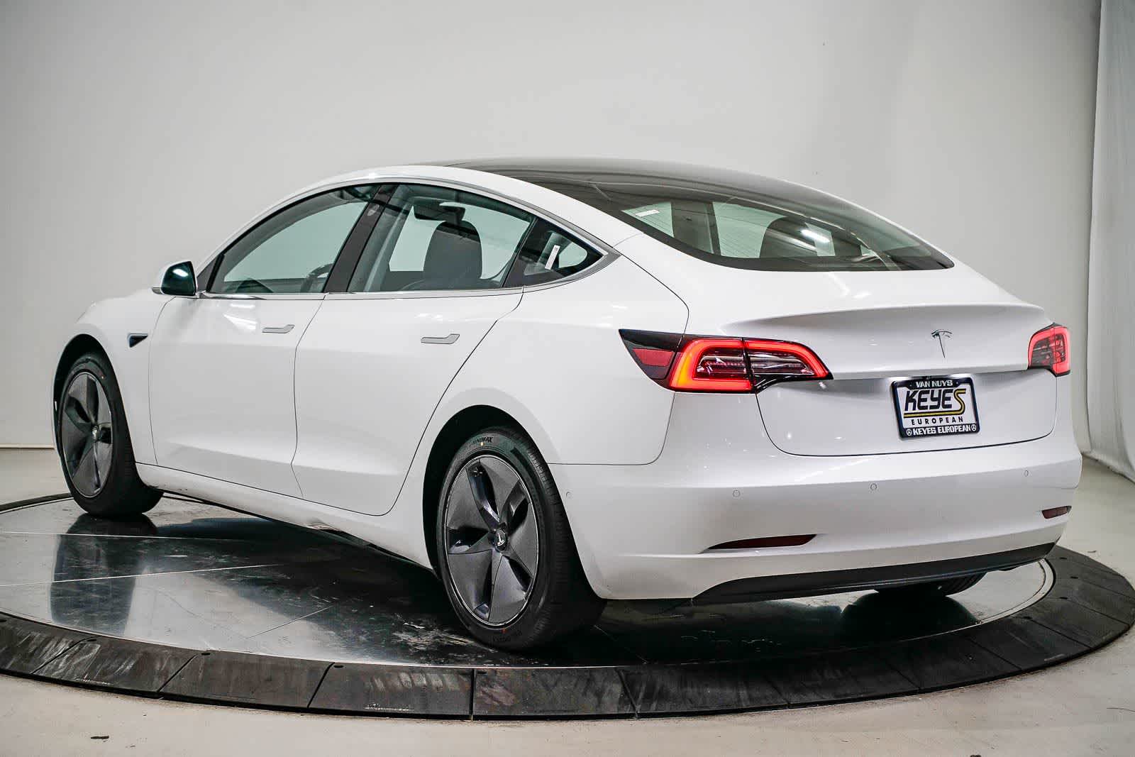 Thumbnail: 2018 Tesla Model 3 - 2