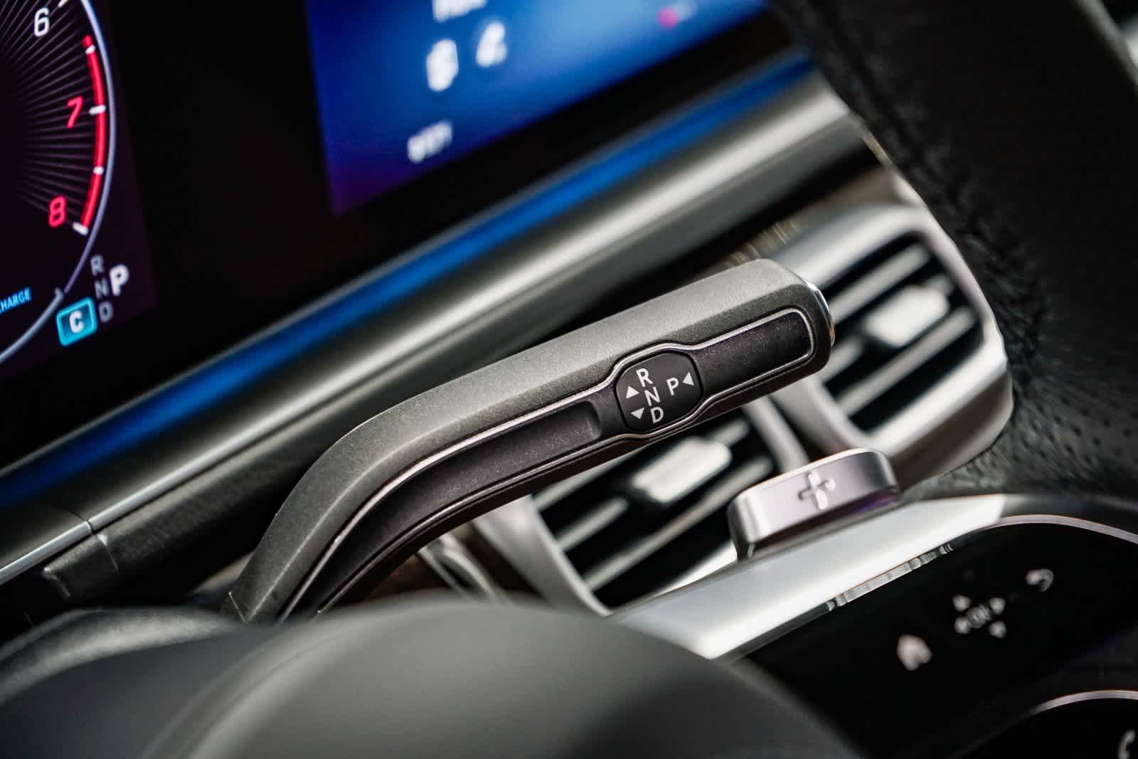 Thumbnail: 2025 Mercedes-Benz GLS - 22