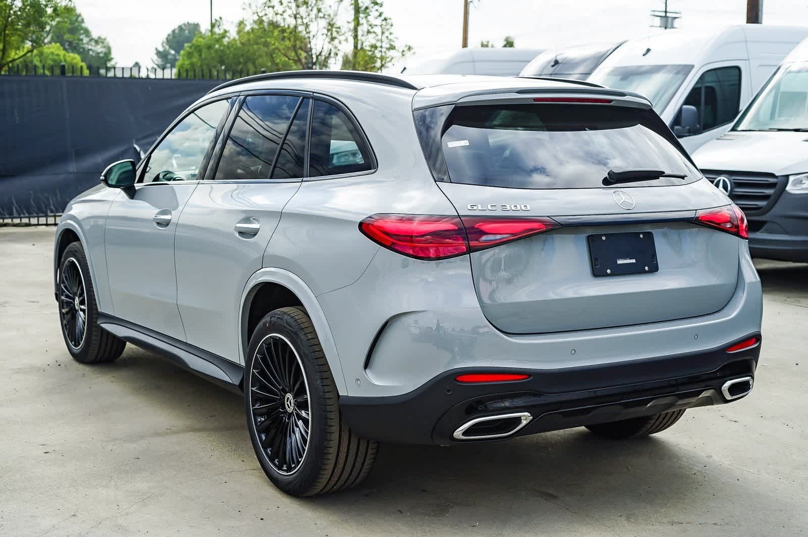 Thumbnail: 2026 Mercedes-Benz GLC - 2