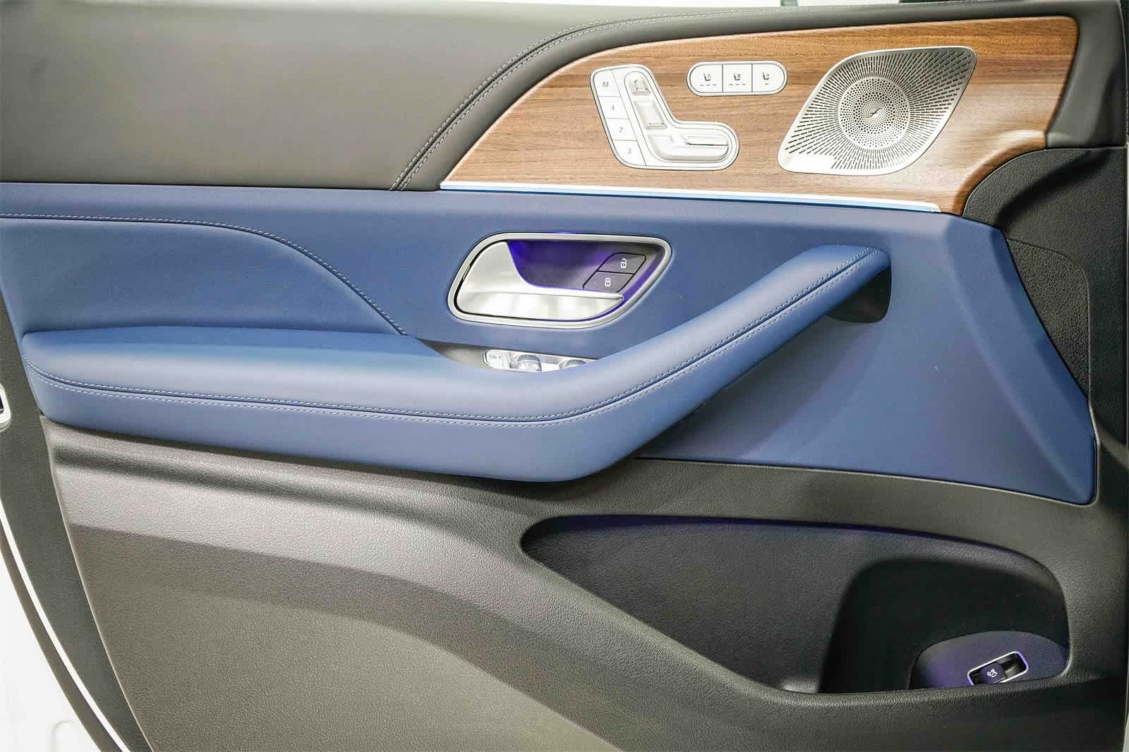 Thumbnail: 2026 Mercedes-Benz GLS - 24