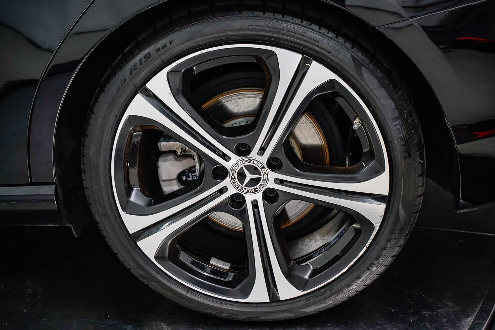 Thumbnail: 2022 Mercedes-Benz C-Class - 10