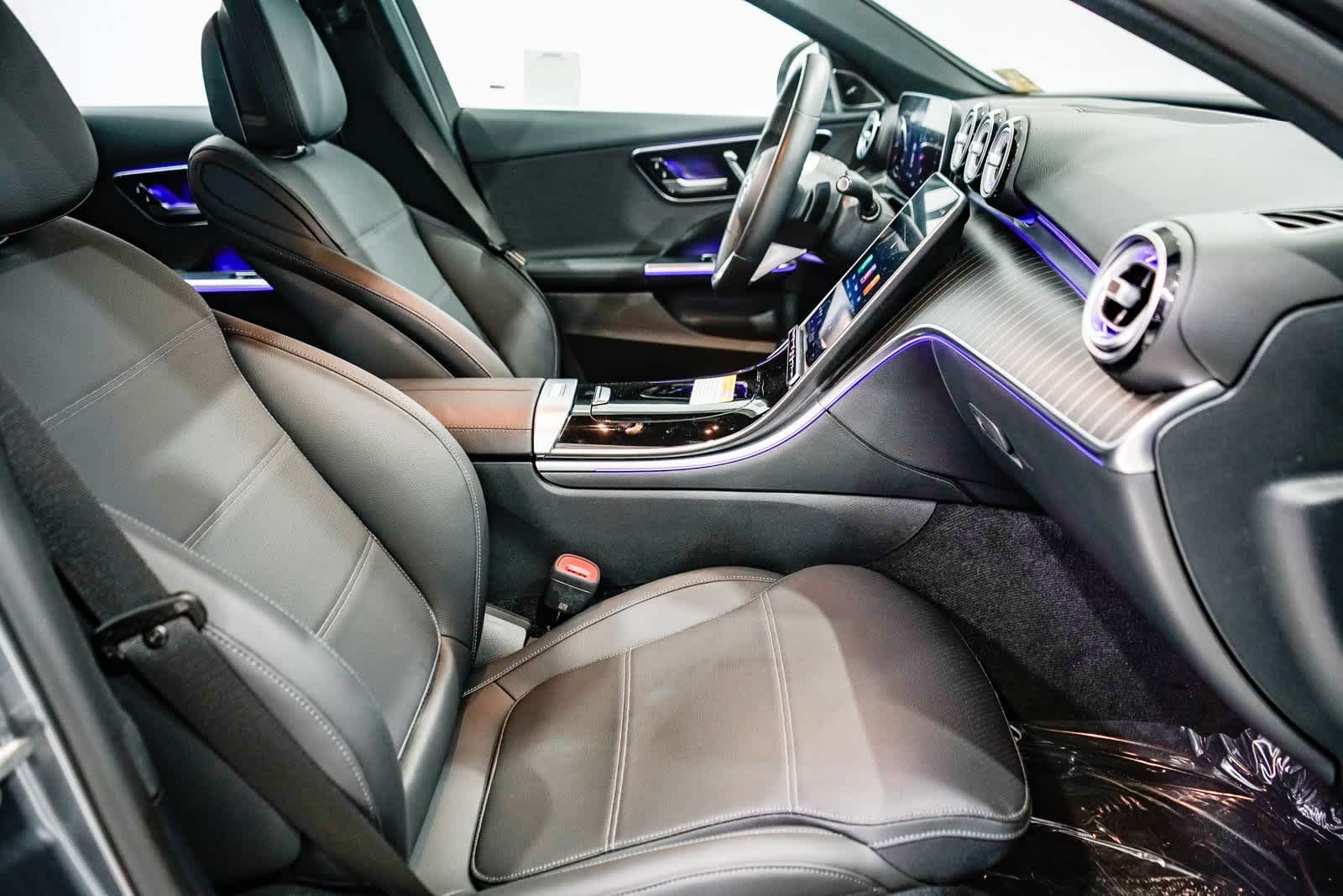 Thumbnail: 2025 Mercedes-Benz C-Class - 16