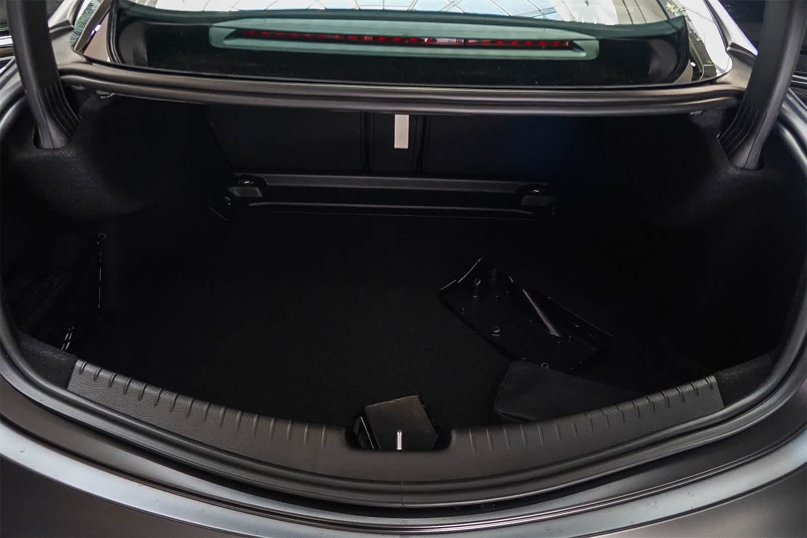 Thumbnail: 2026 Mercedes-Benz CLE - 25