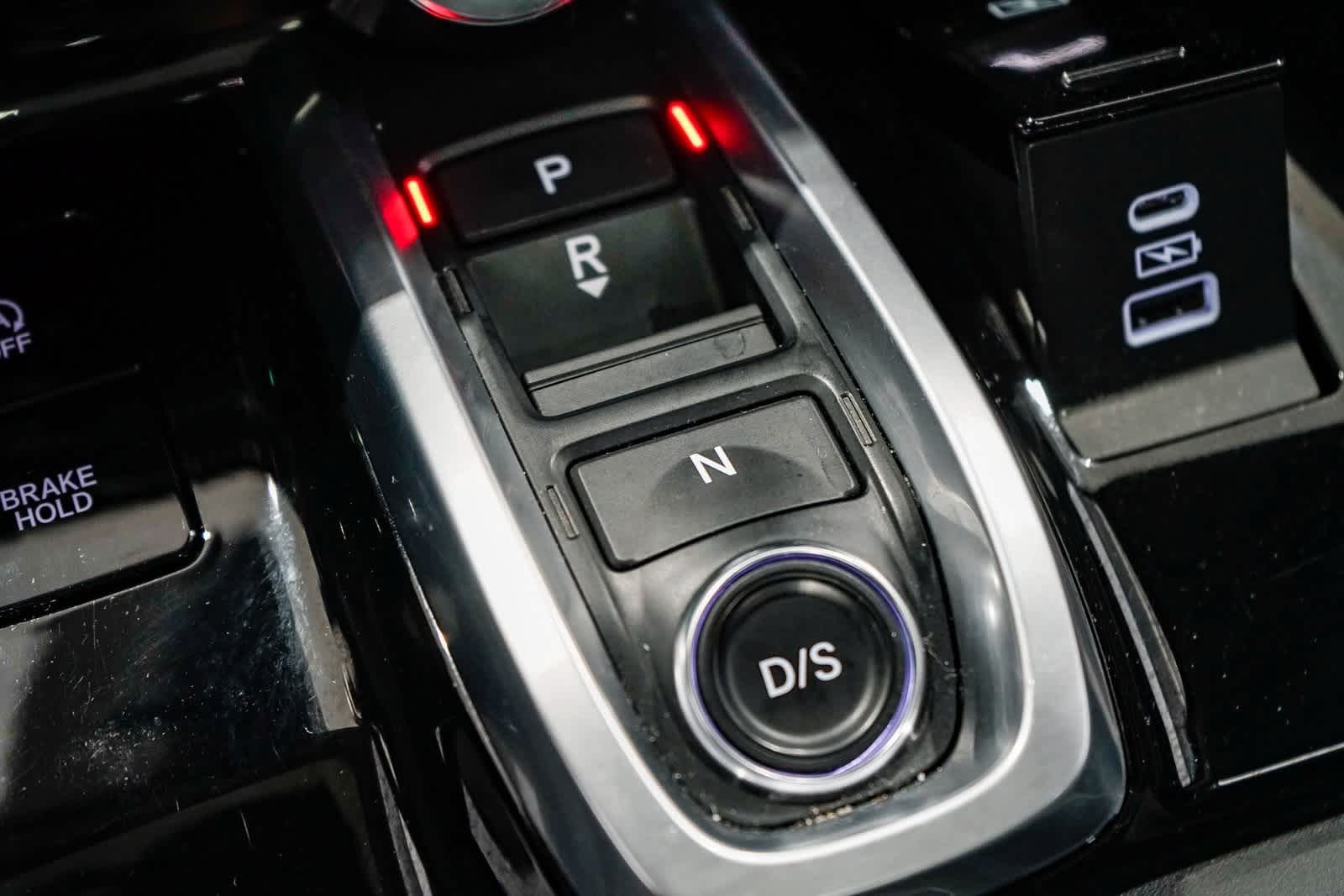 Thumbnail: 2024 Acura MDX - 21