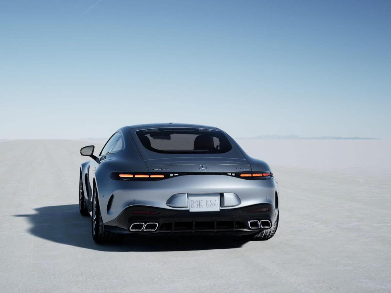 Thumbnail: 2025 Mercedes-Benz AMG GT - 25
