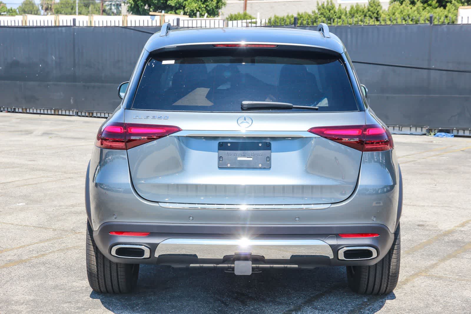 Thumbnail: 2026 Mercedes-Benz GLE - 5