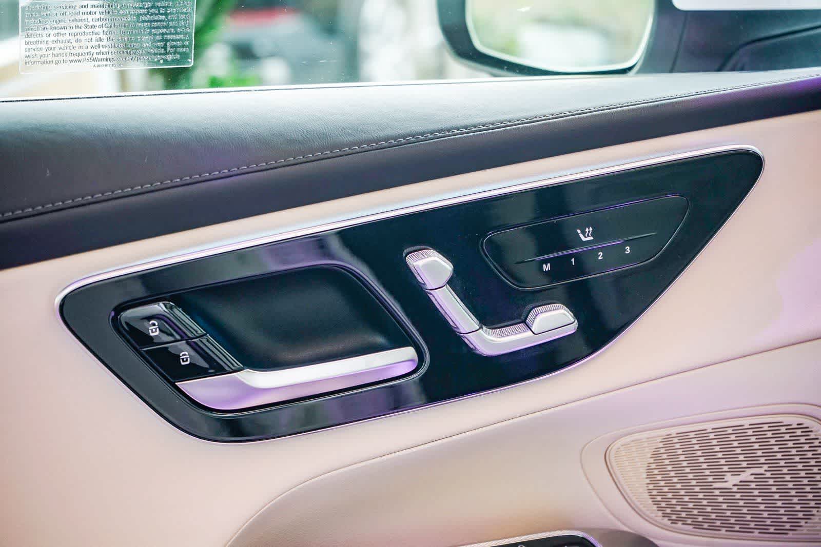 Thumbnail: 2025 Mercedes-Benz GLC - 19