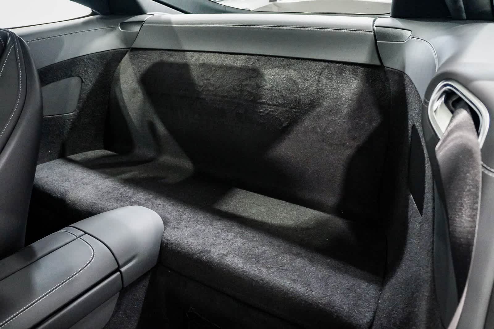 Thumbnail: 2025 Mercedes-Benz AMG GT - 19