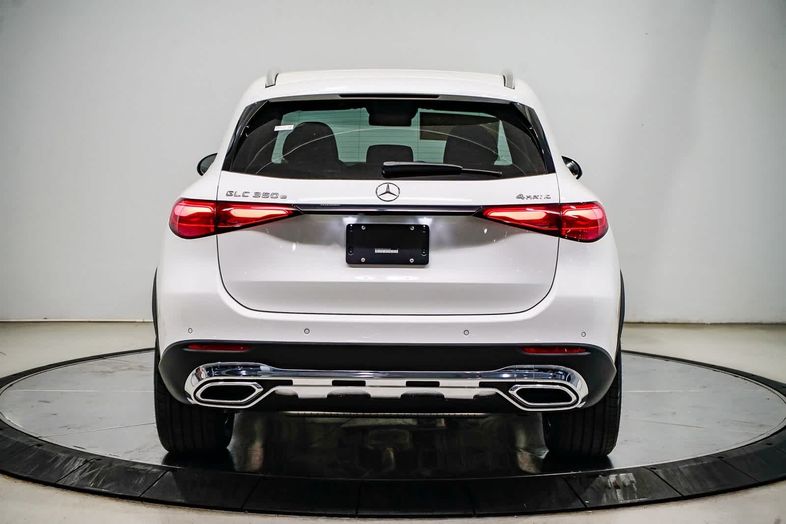 Thumbnail: 2025 Mercedes-Benz GLC - 3