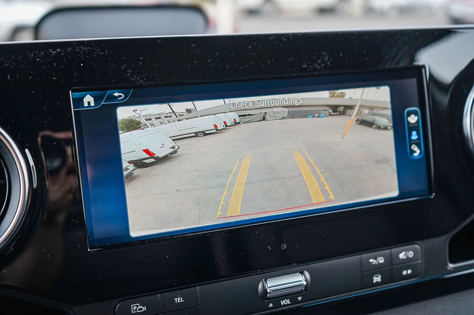 Thumbnail: 2026 Mercedes-Benz Sprinter - 25