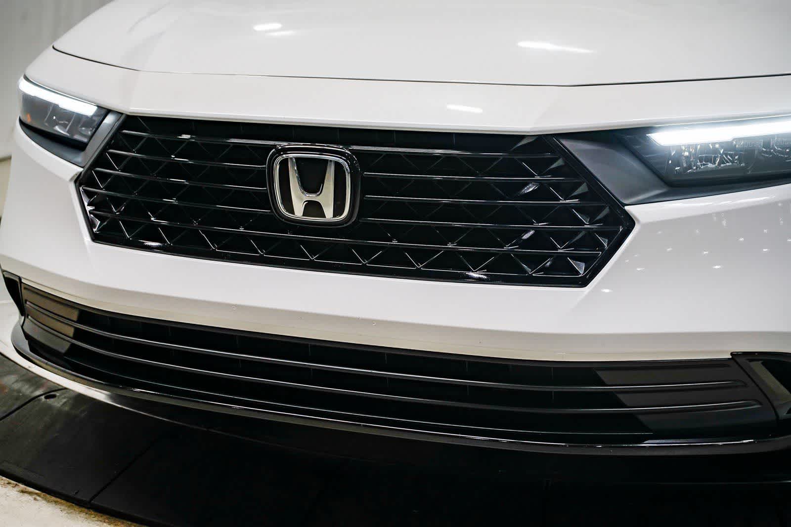 Thumbnail: 2024 Honda Accord - 8