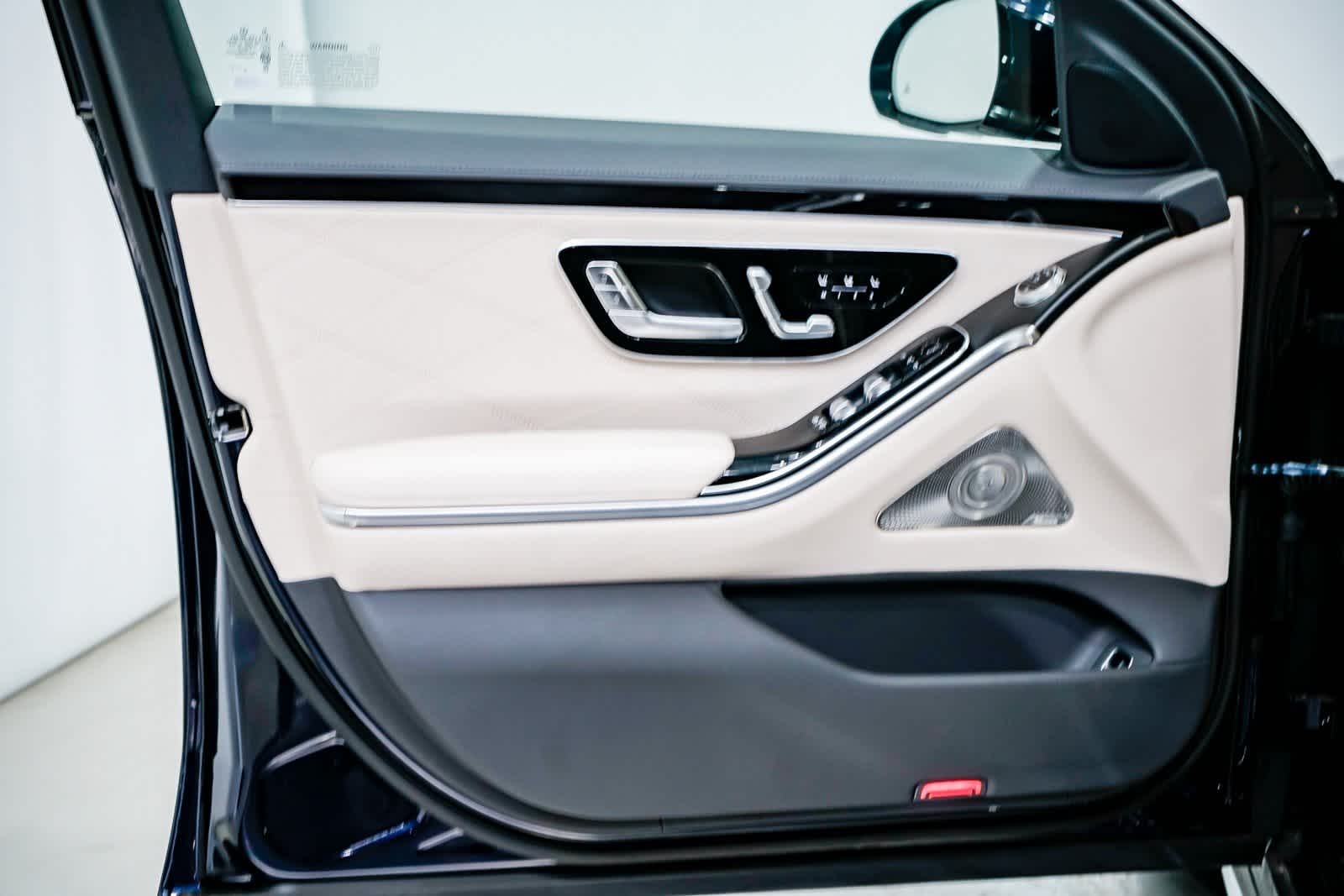 Thumbnail: 2025 Mercedes-Benz S-Class - 19