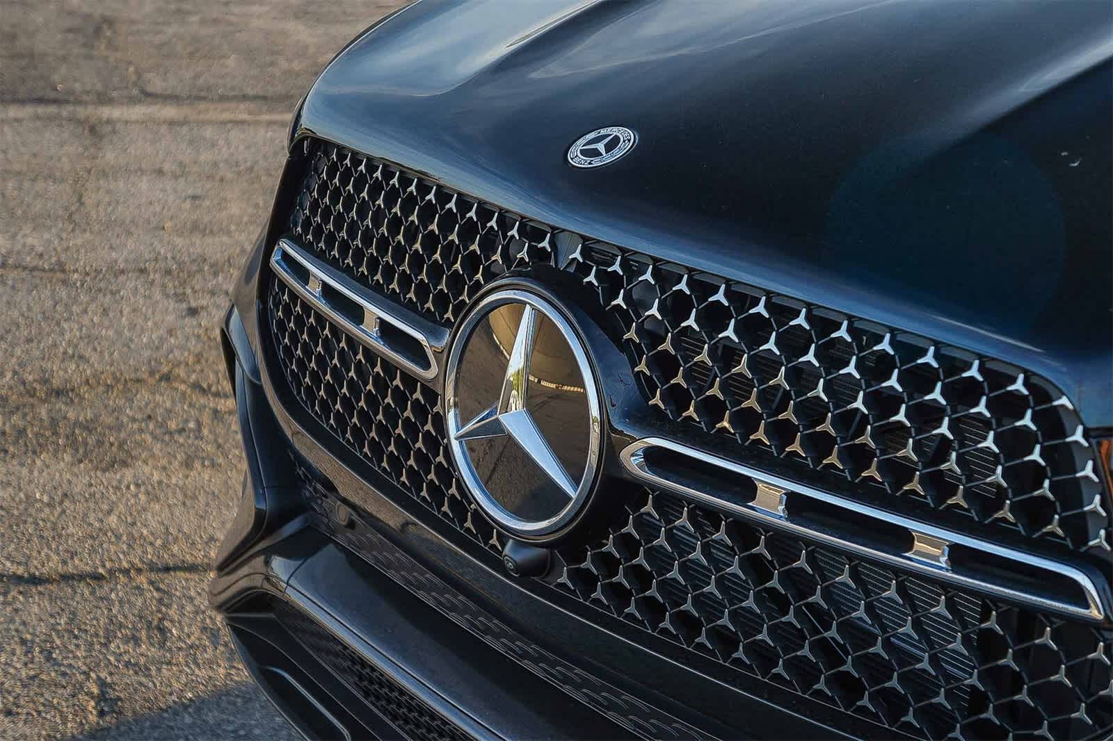 Thumbnail: 2026 Mercedes-Benz GLE - 9