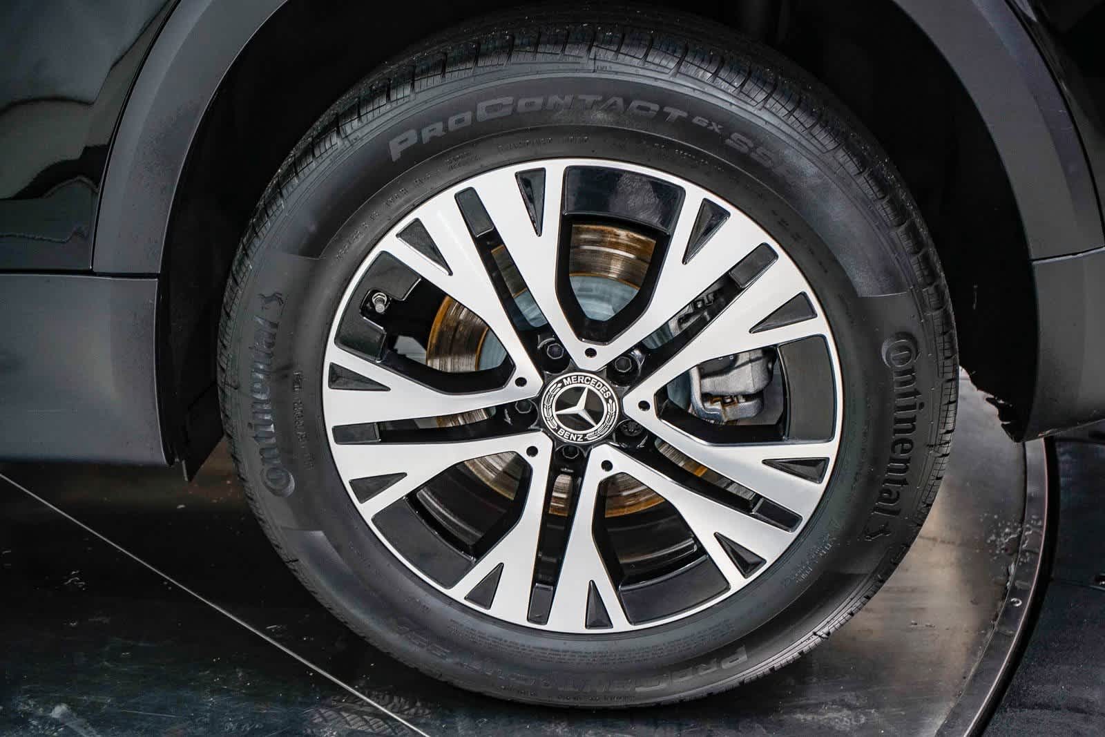 Thumbnail: 2025 Mercedes-Benz GLB - 10