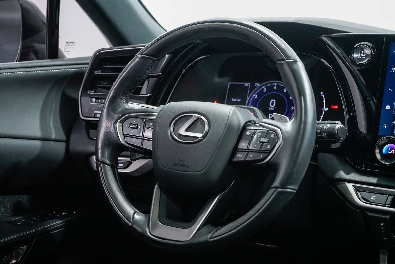Thumbnail: 2023 Lexus RX - 15