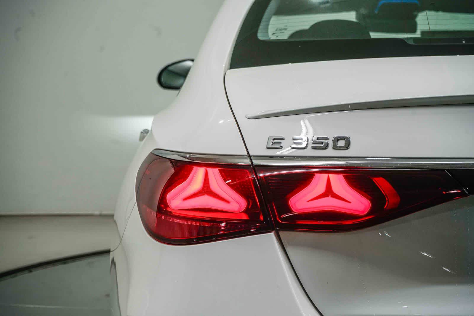 Thumbnail: 2026 Mercedes-Benz E-Class - 9