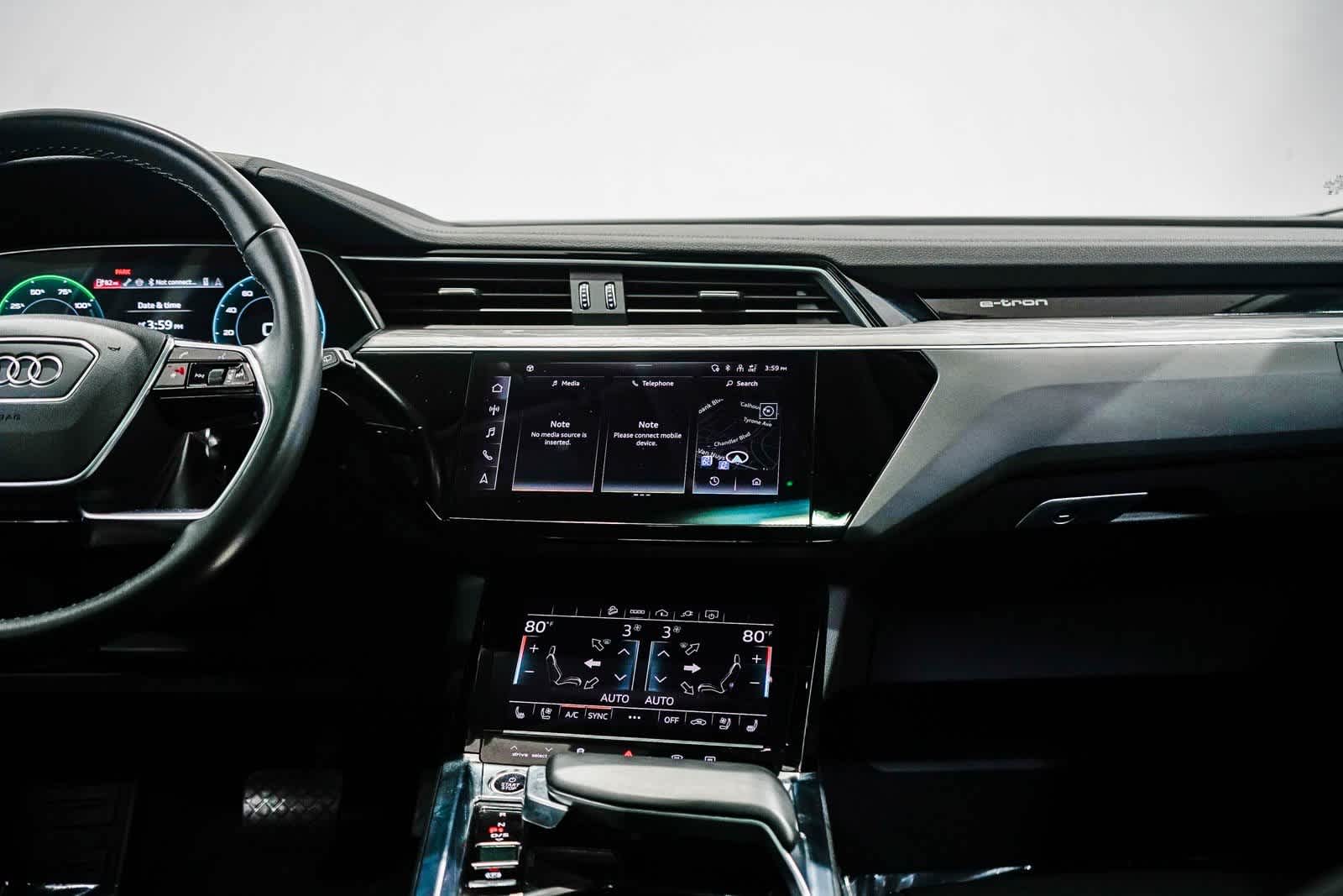 Thumbnail: 2024 Audi Q8 e-tron - 13