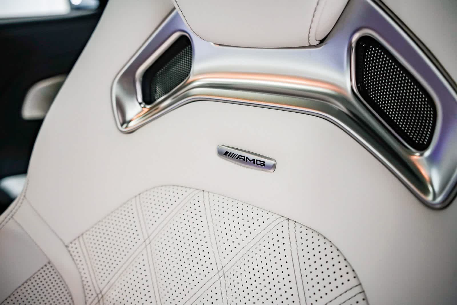 Thumbnail: 2025 Mercedes-Benz AMG GT - 25
