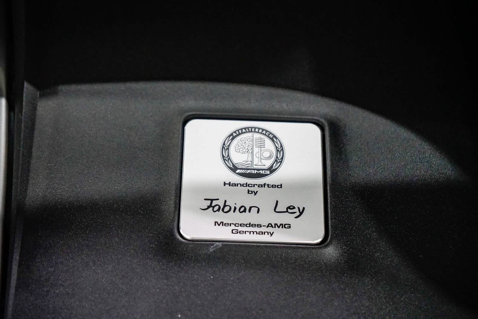 Thumbnail: 2025 Mercedes-Benz GLE - 28