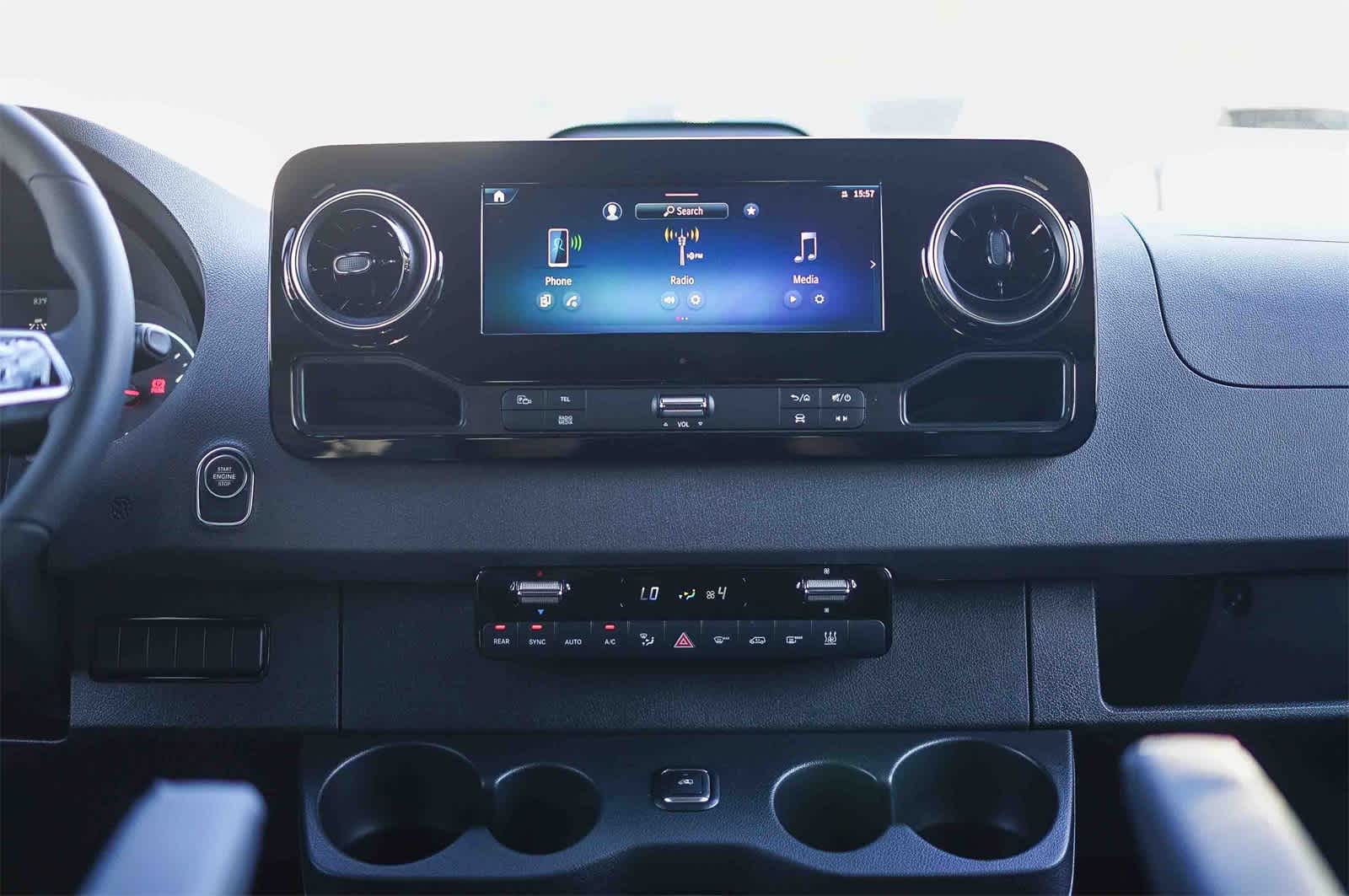 Thumbnail: 2026 Mercedes-Benz Sprinter - 15