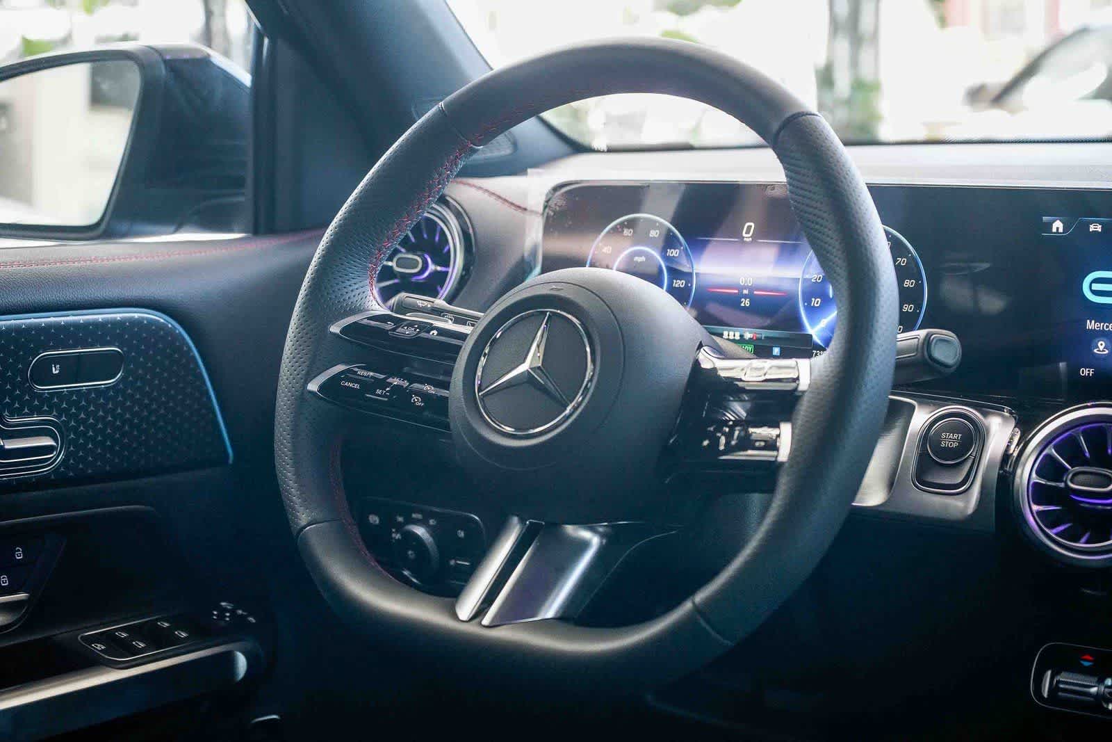 Thumbnail: 2024 Mercedes-Benz EQB - 15