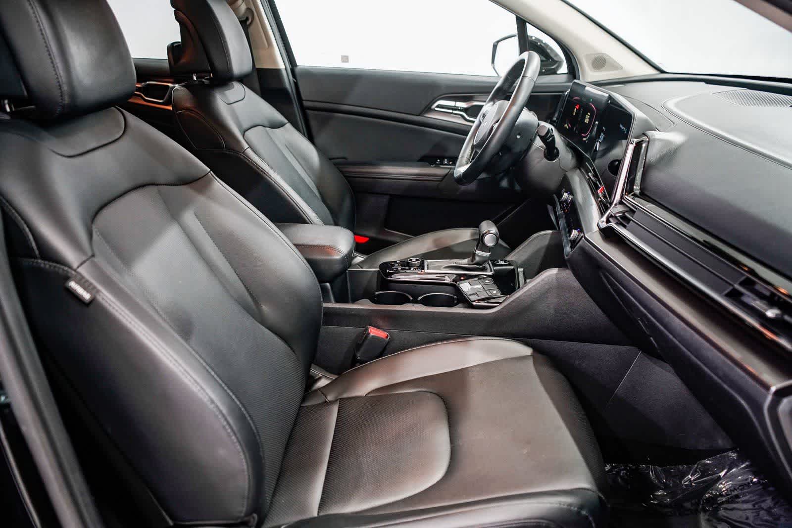 Thumbnail: 2023 Kia Sportage - 15