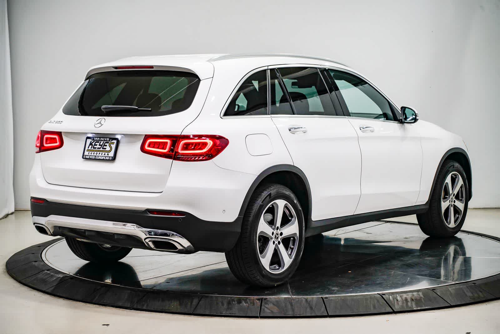Thumbnail: 2022 Mercedes-Benz GLC - 4