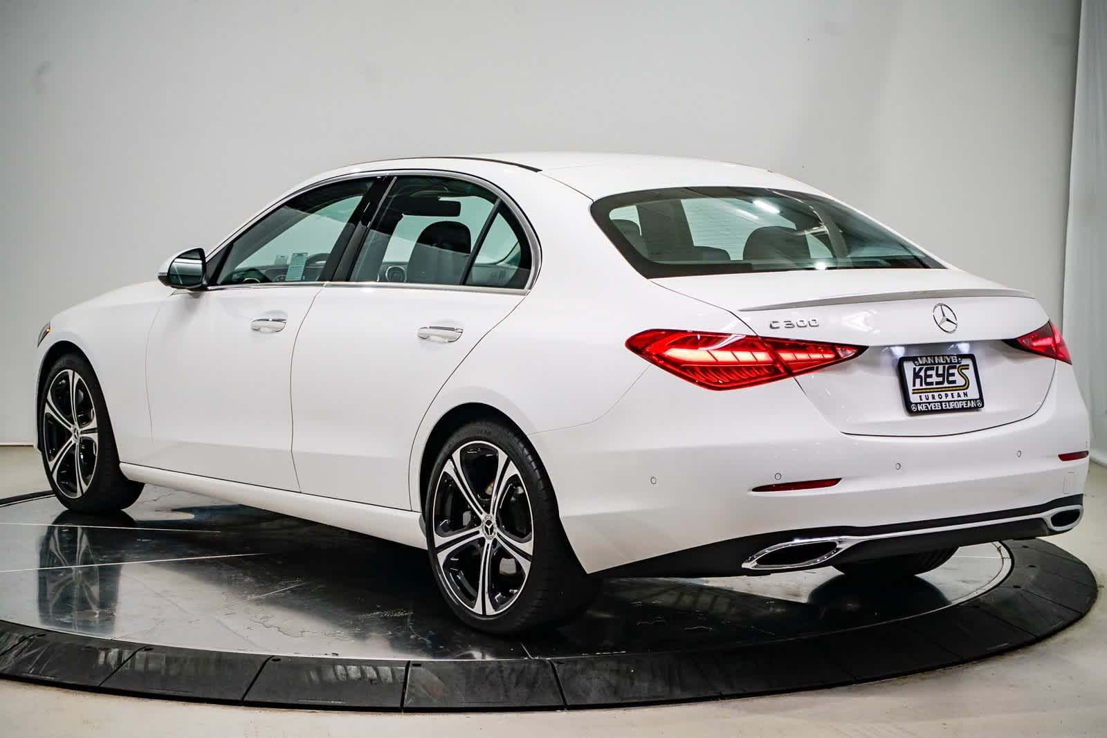 Thumbnail: 2025 Mercedes-Benz C-Class - 2