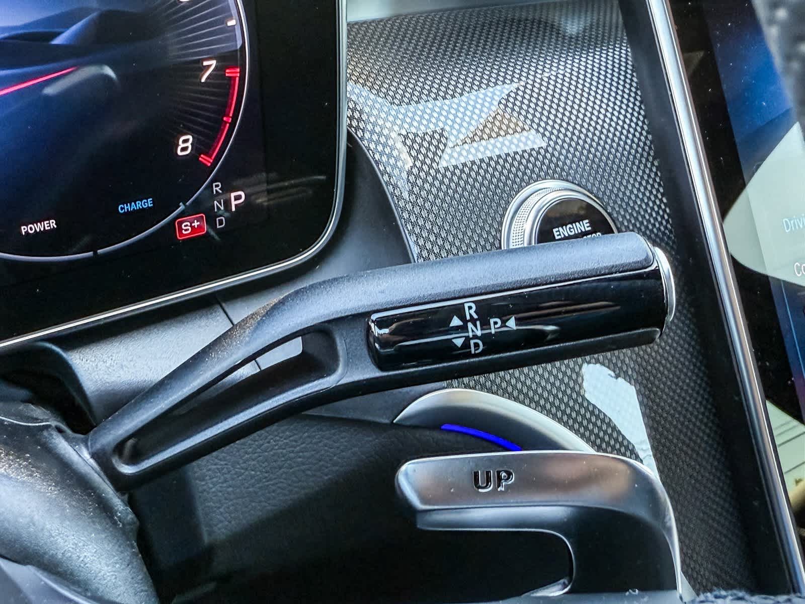 Thumbnail: 2025 Mercedes-Benz GLC - 24