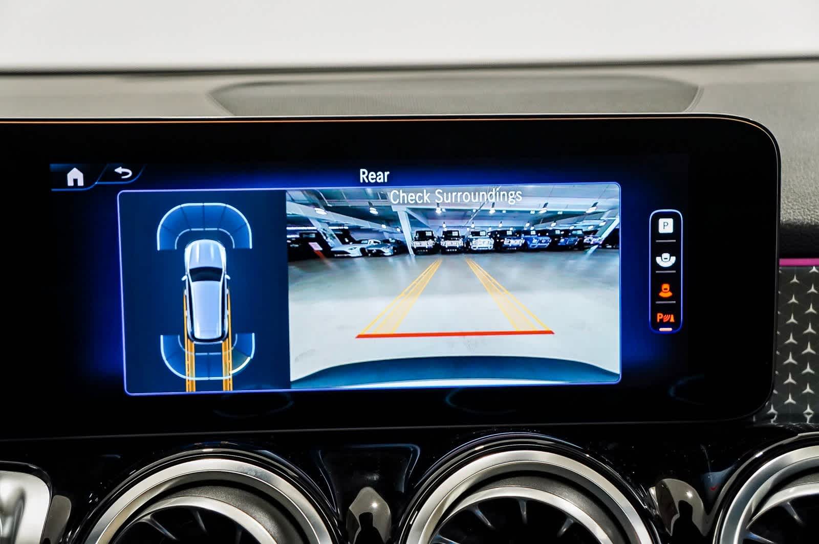 2024 Mercedes-Benz EQB 300 24