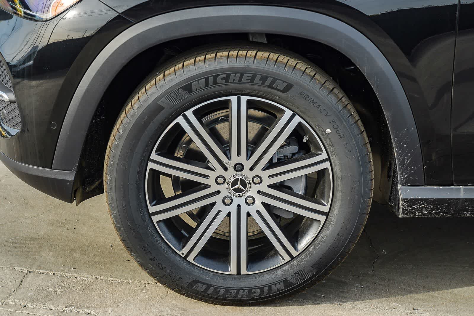 Thumbnail: 2026 Mercedes-Benz GLE - 10