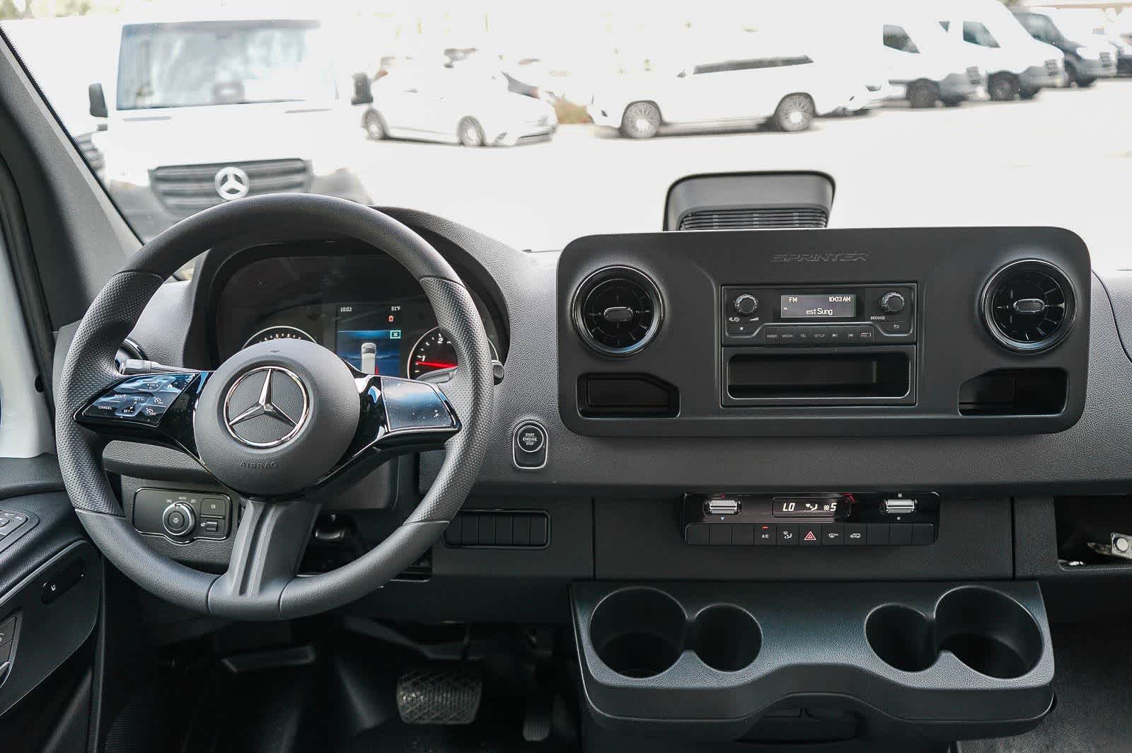 Thumbnail: 2026 Mercedes-Benz Sprinter - 13