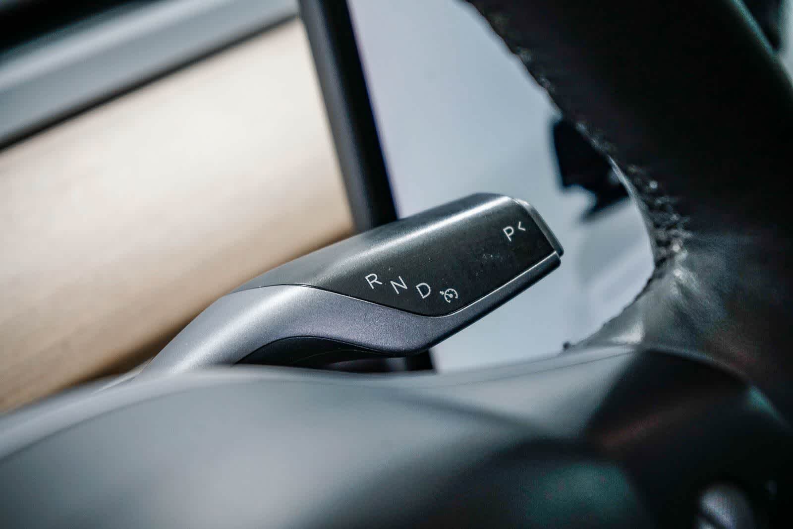 Thumbnail: 2023 Tesla Model Y - 21