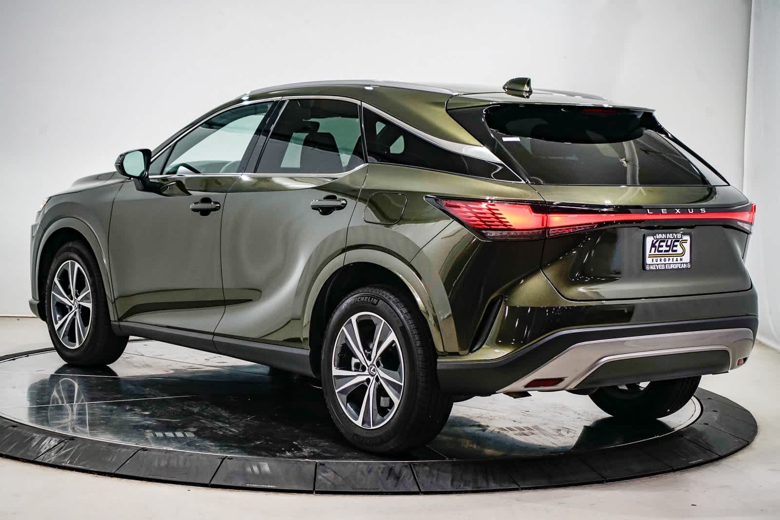Thumbnail: 2024 Lexus RX - 2
