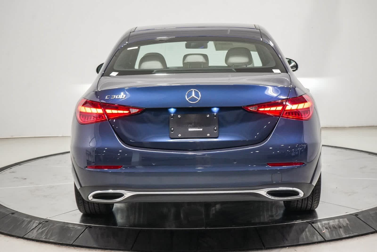 Thumbnail: 2025 Mercedes-Benz C-Class - 3