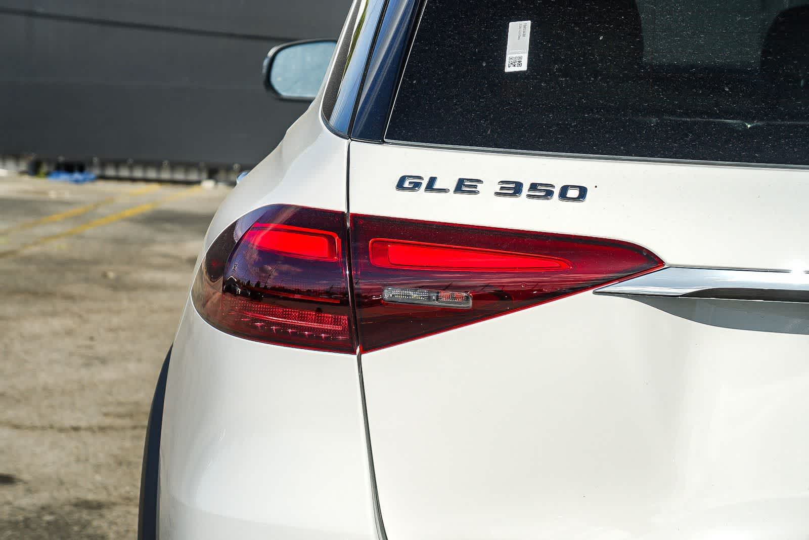 Thumbnail: 2026 Mercedes-Benz GLE - 7