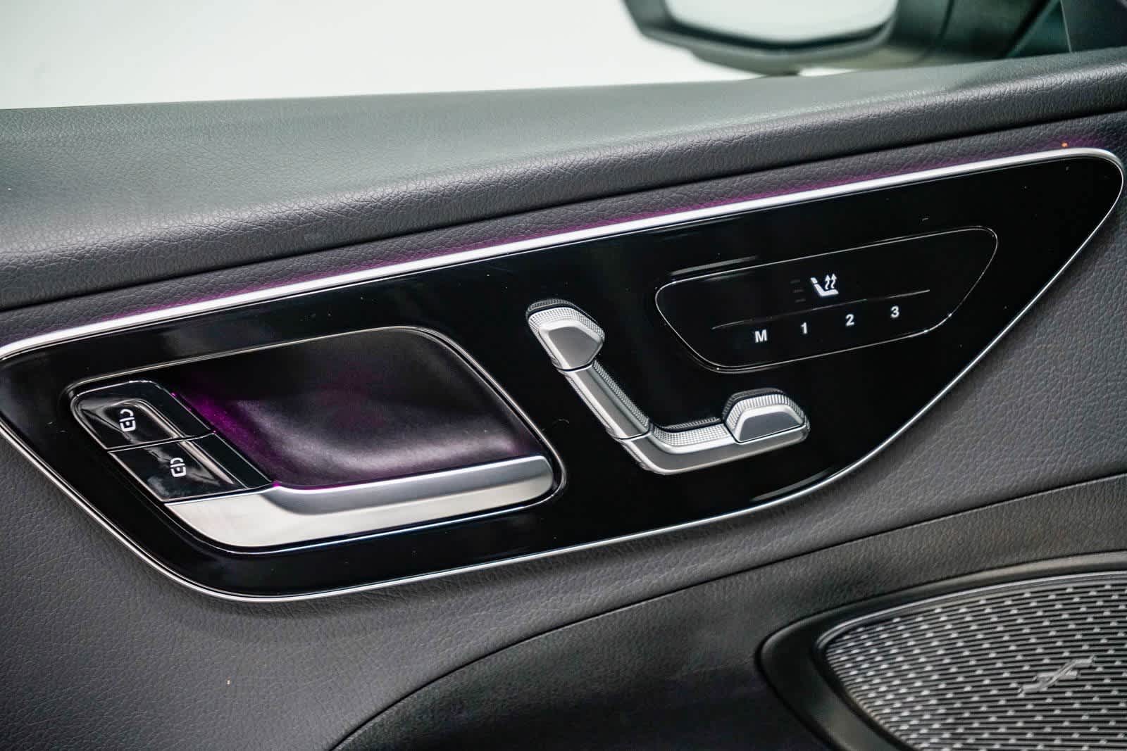 Thumbnail: 2025 Mercedes-Benz C-Class - 20