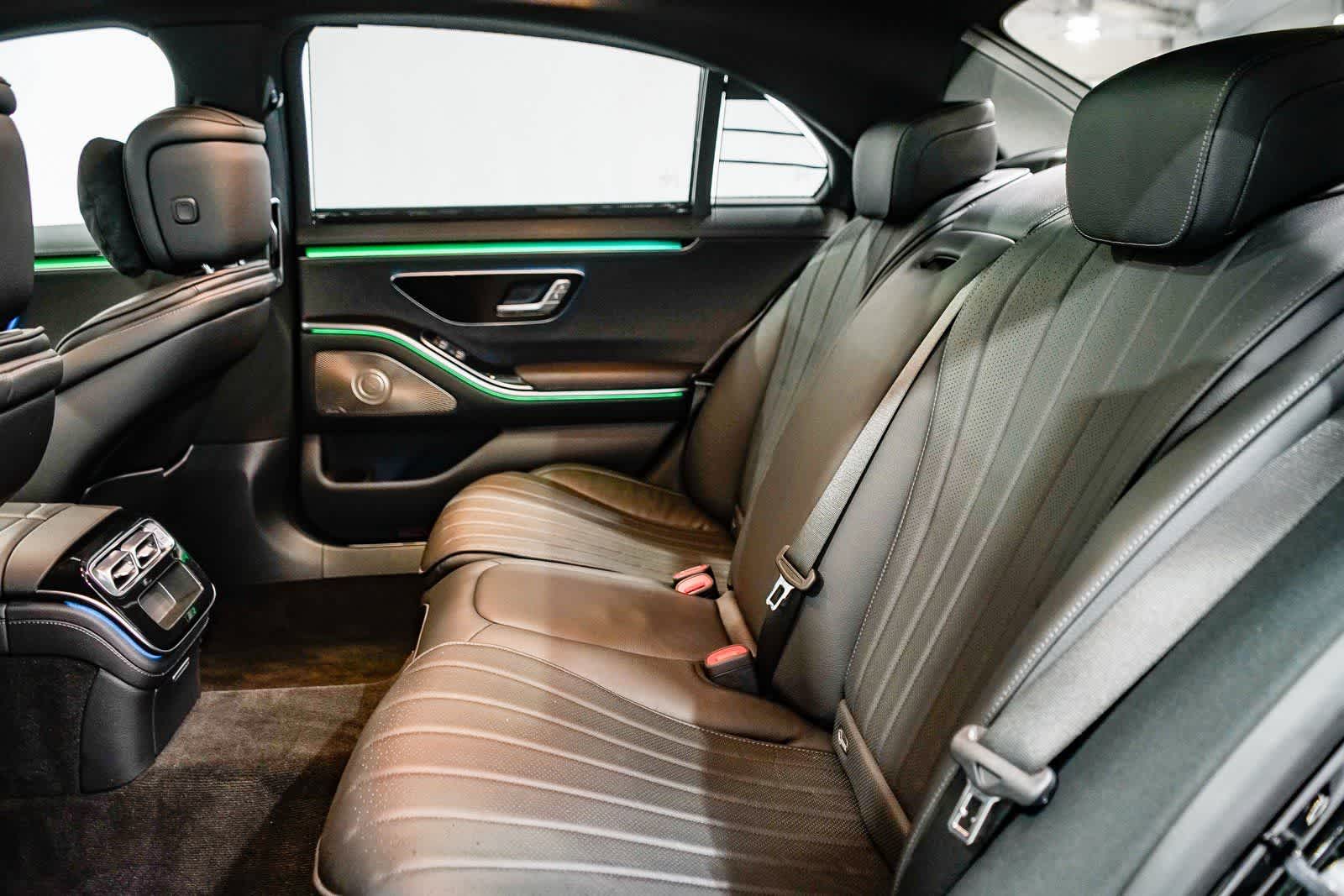 Thumbnail: 2023 Mercedes-Benz S-Class - 18