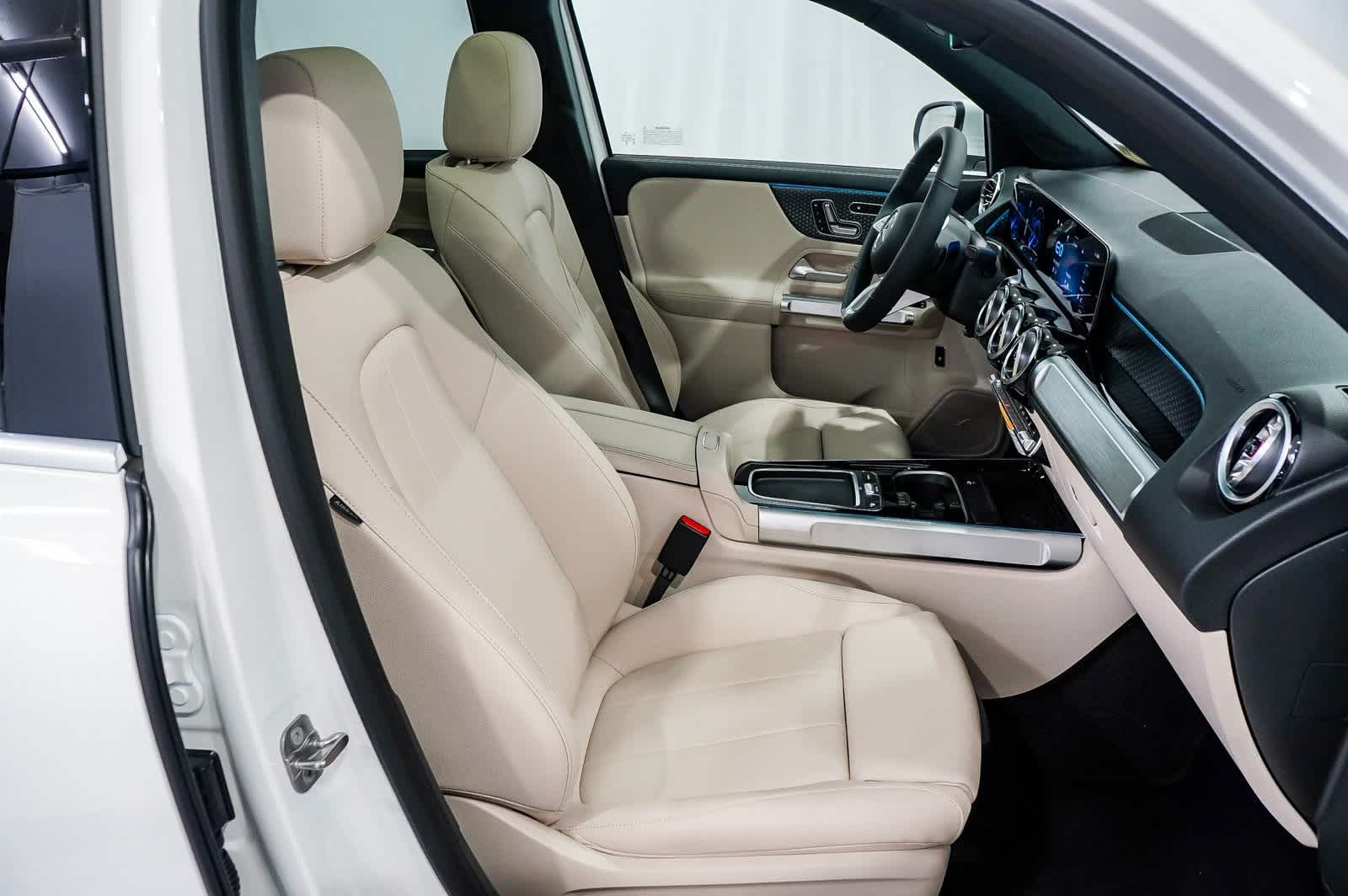 2024 Mercedes-Benz EQB 300 17