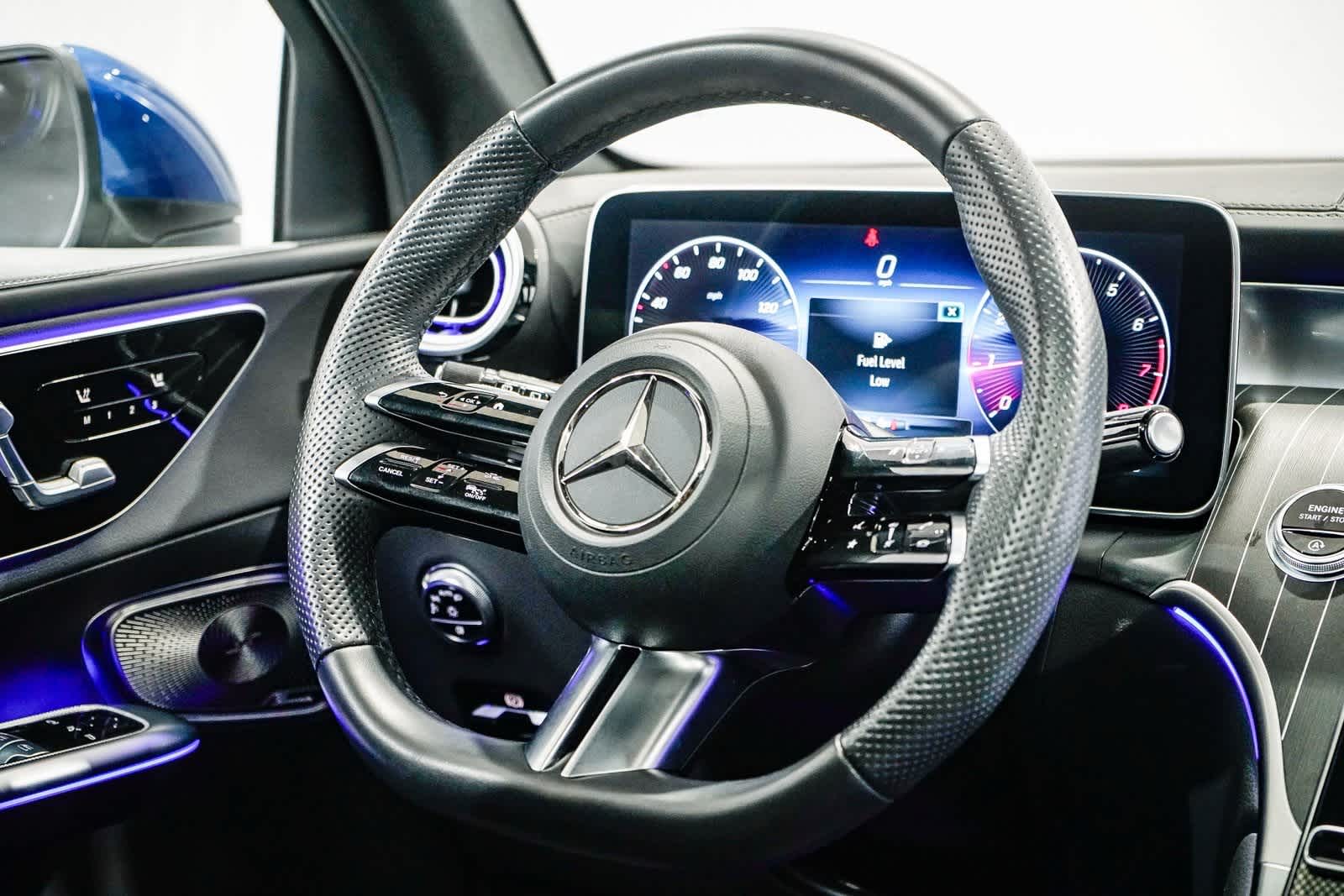 Thumbnail: 2023 Mercedes-Benz GLC - 15