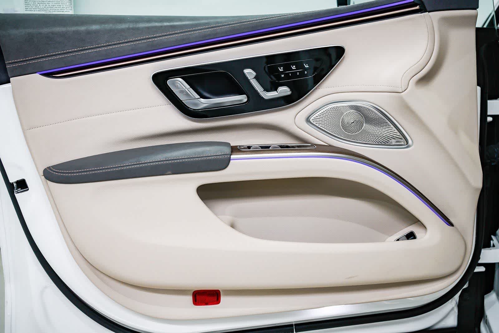 Thumbnail: 2023 Mercedes-Benz EQS - 19