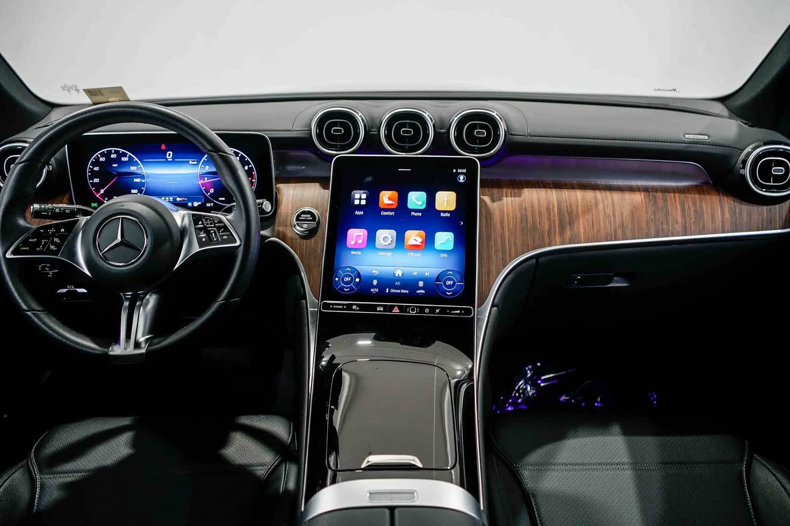 Thumbnail: 2025 Mercedes-Benz GLC - 11