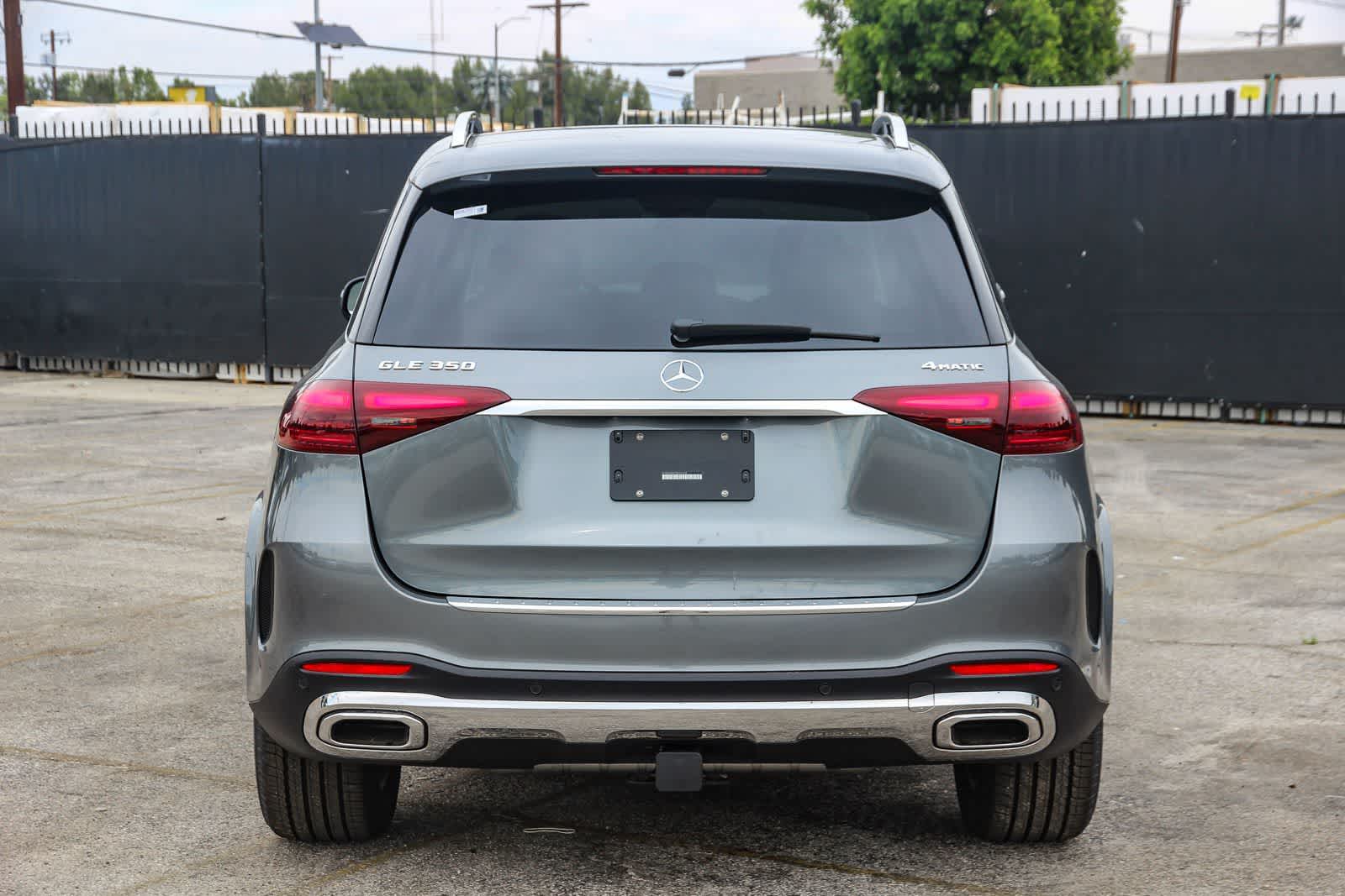 Thumbnail: 2026 Mercedes-Benz GLE - 4