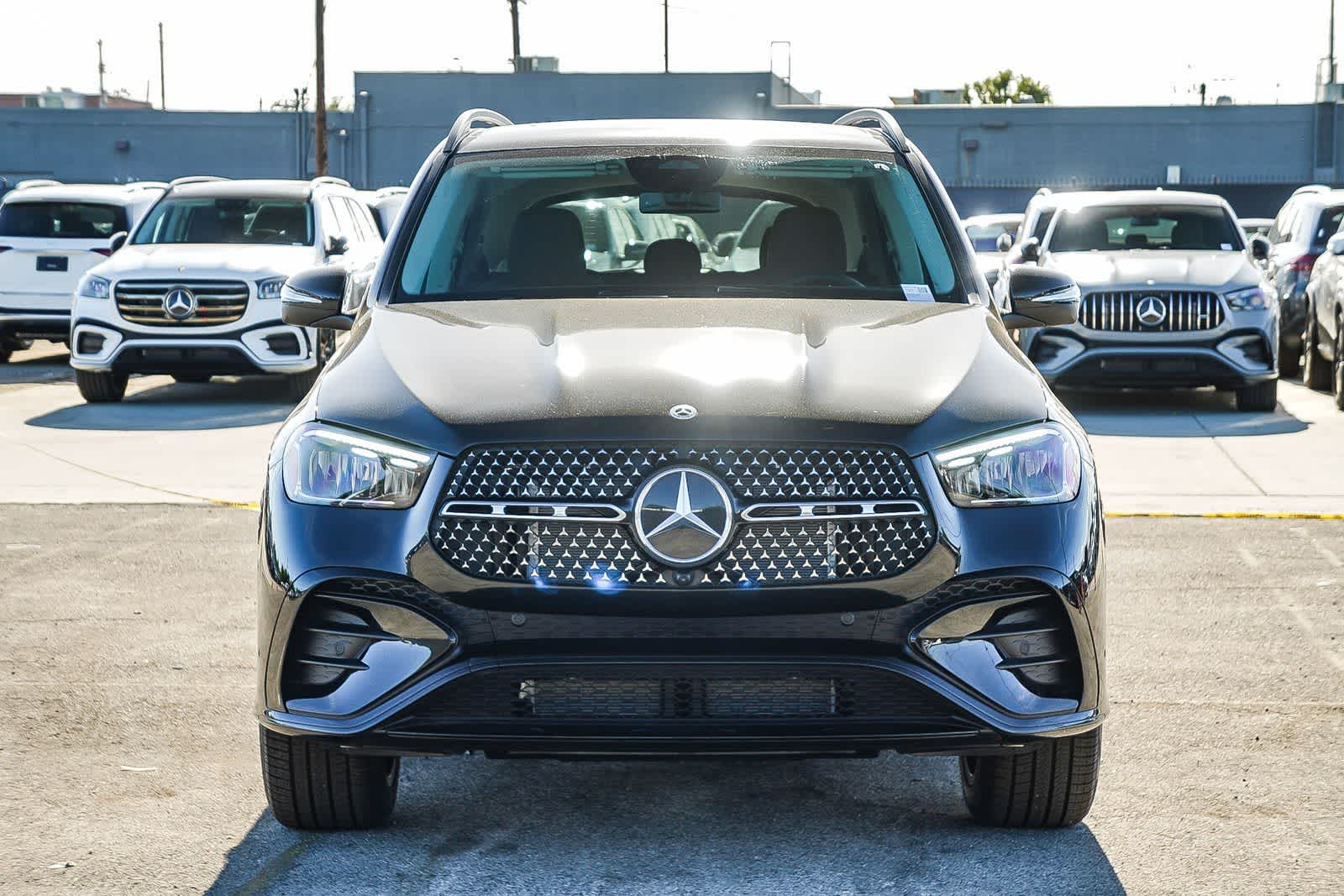 Thumbnail: 2026 Mercedes-Benz GLE - 2