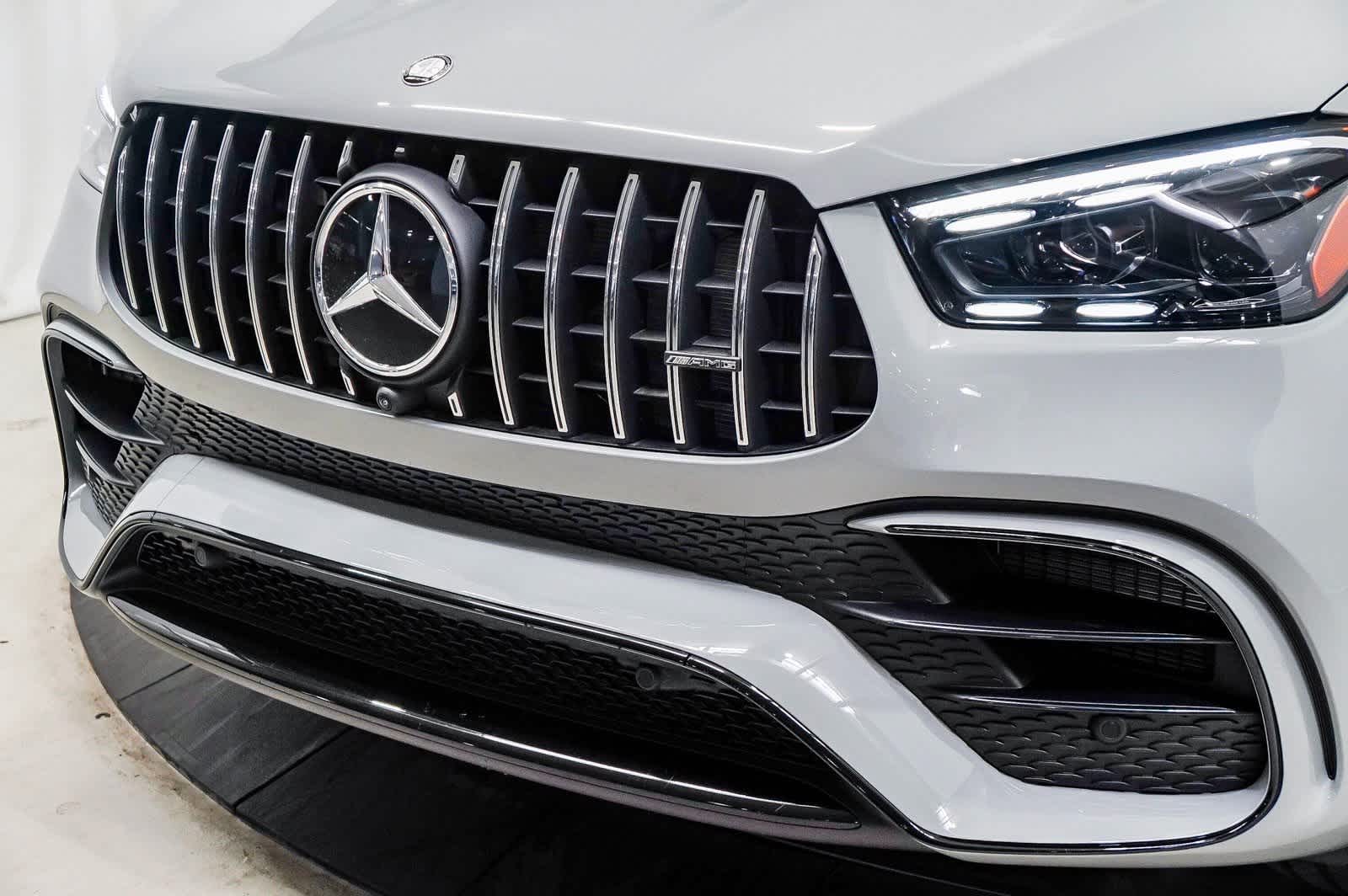 Thumbnail: 2025 Mercedes-Benz GLE - 8