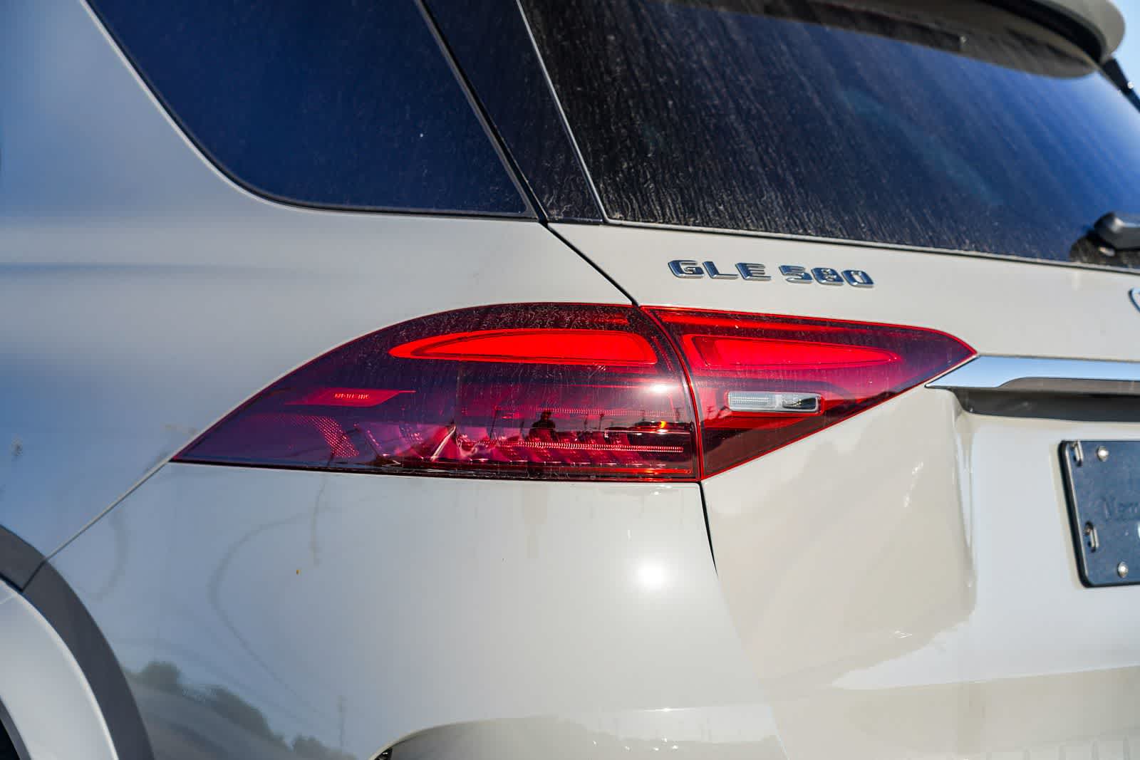 Thumbnail: 2026 Mercedes-Benz GLE - 9