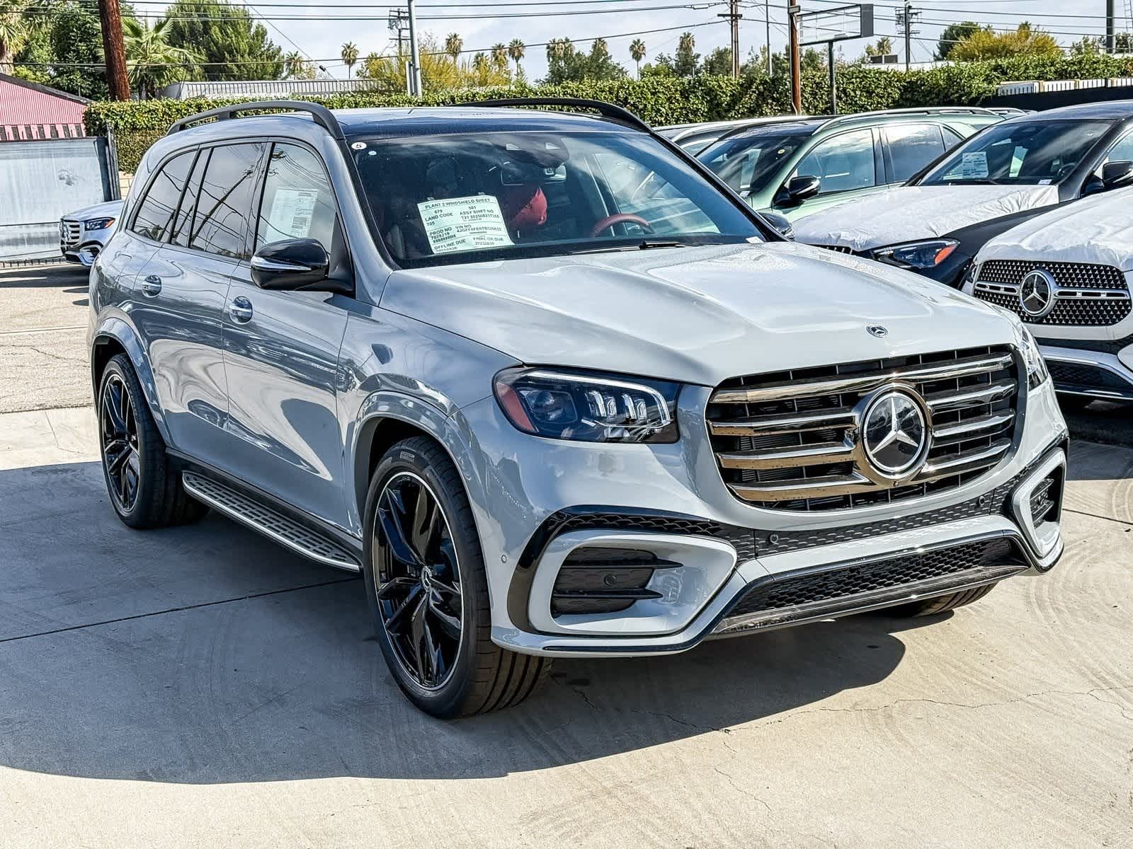 Thumbnail: 2026 Mercedes-Benz GLS - 3