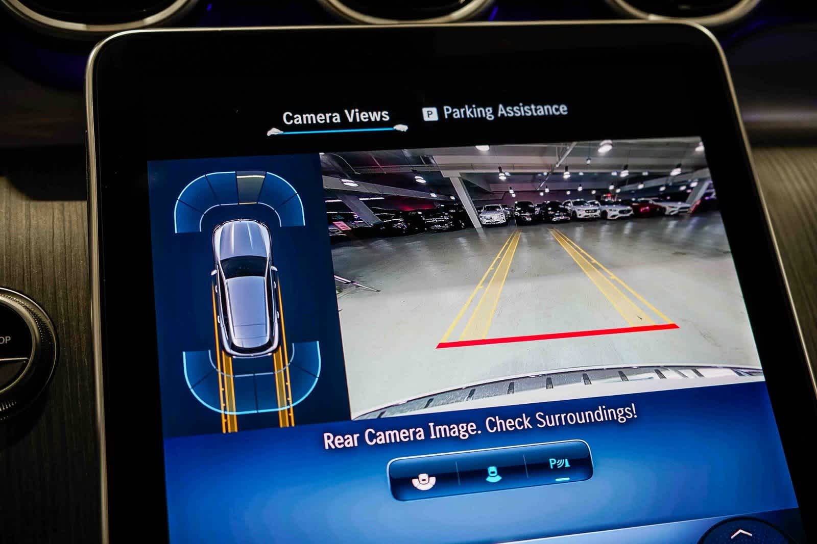 Thumbnail: 2025 Mercedes-Benz GLC - 24