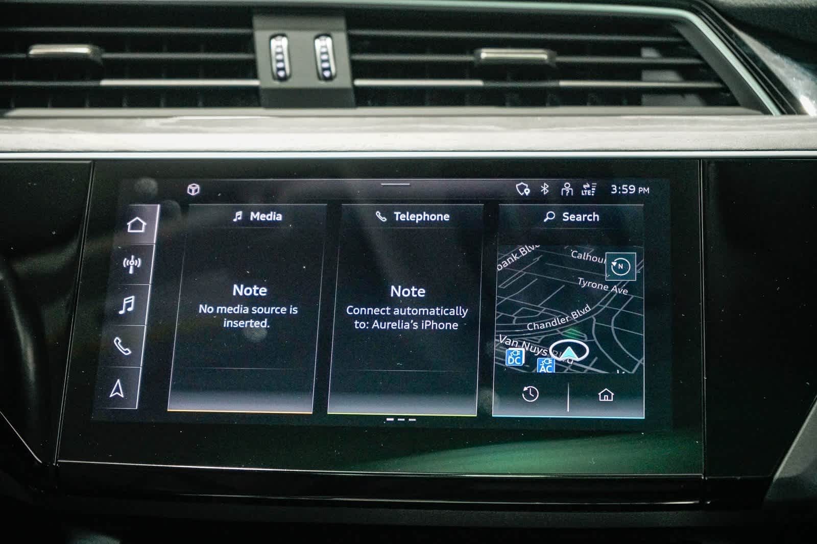 Thumbnail: 2024 Audi Q8 e-tron - 14